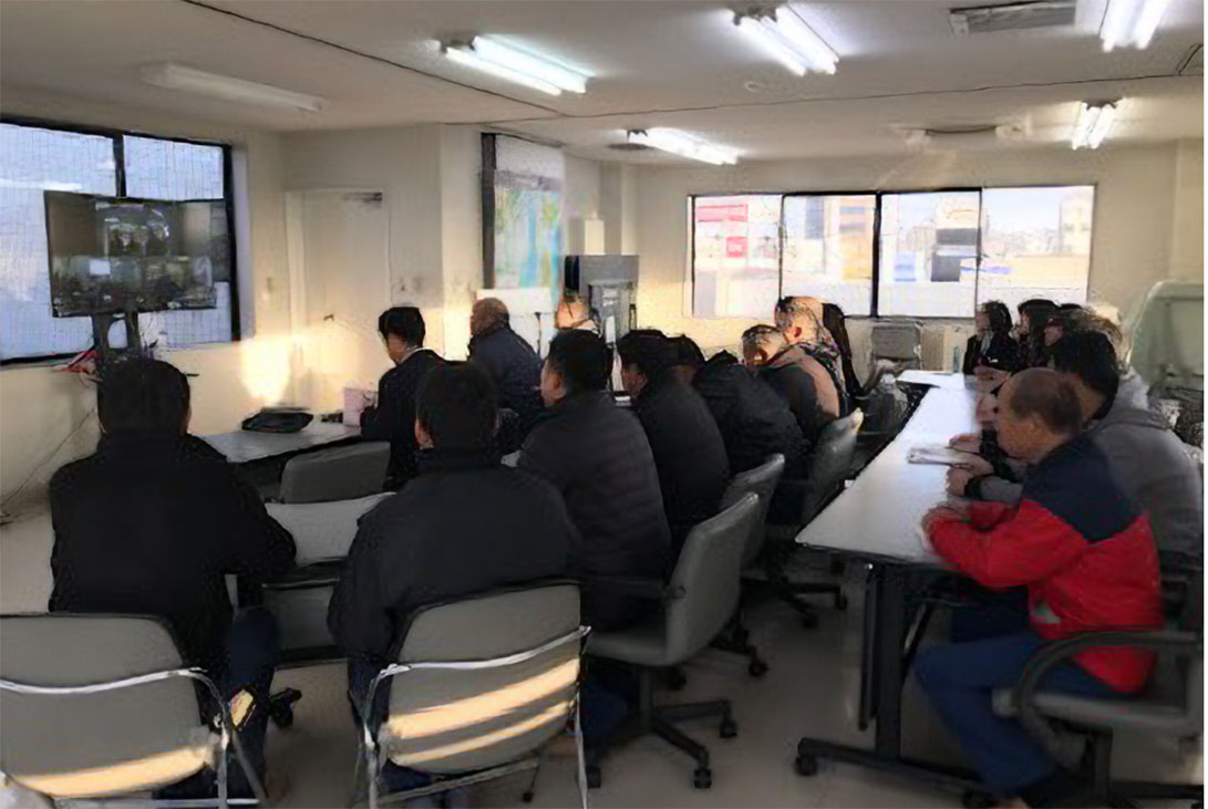 社内テレビ会議始動！
