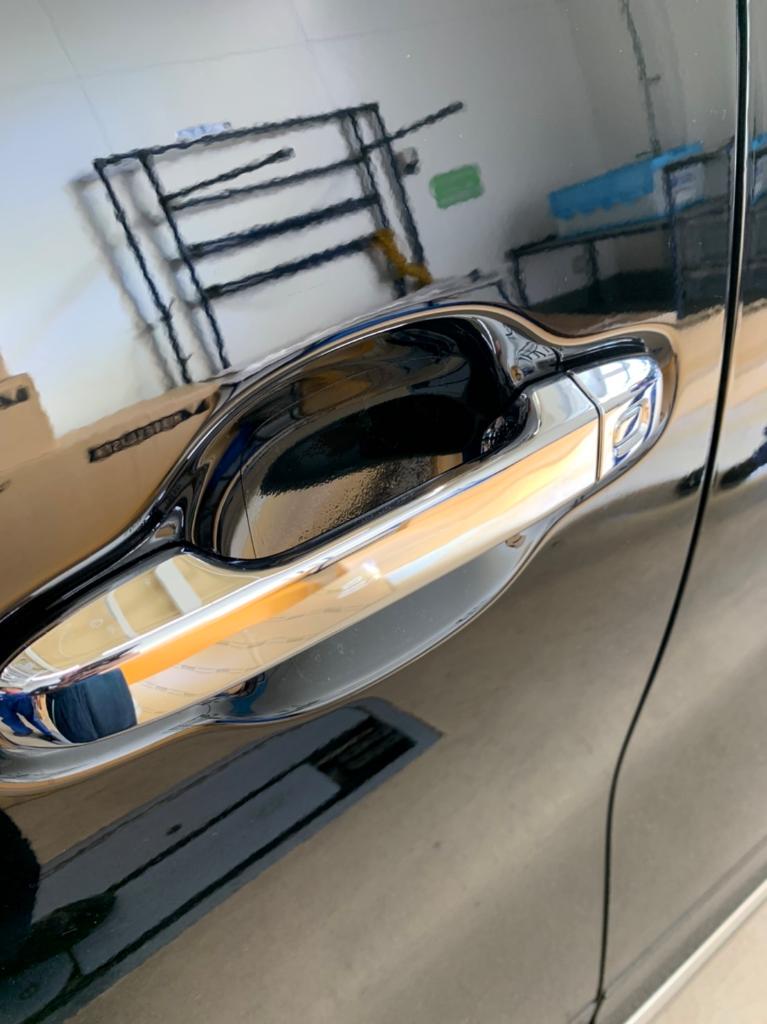 ドアハンドルプロテクター貼り施工